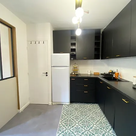 Les Esclafidous, Centre Ville- Proche Des Halles & Maison Carree Apartment *